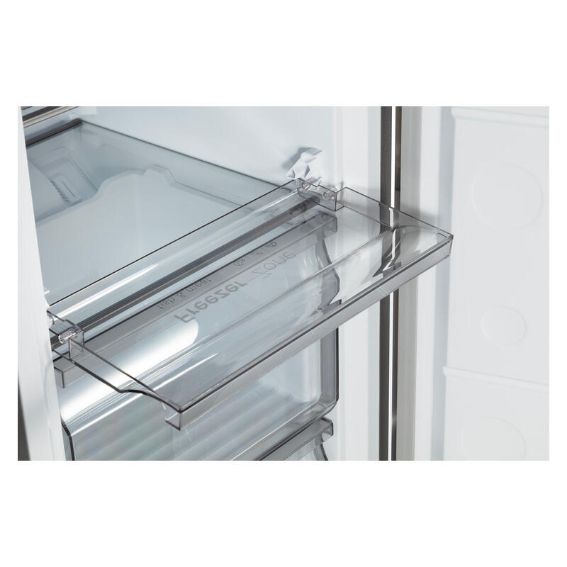 CHiQ 166L Hybrid Vertical Frost Free Fridge/Freezer - White