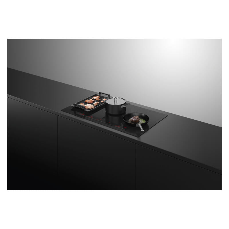 Fisher & Paykel 90cm 5 Zone Induction Cooktop with 2 SmartZones - Black Glass (Series 7)