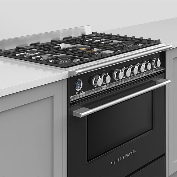 Fisher & Paykel 90cm Series 9 Classic 5 Burner Dual Fuel Pyrolytic Cooker