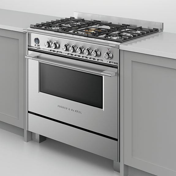 Fisher & Paykel 90cm Series 9 Classic 5 Burner Dual Fuel Pyrolytic Cooker
