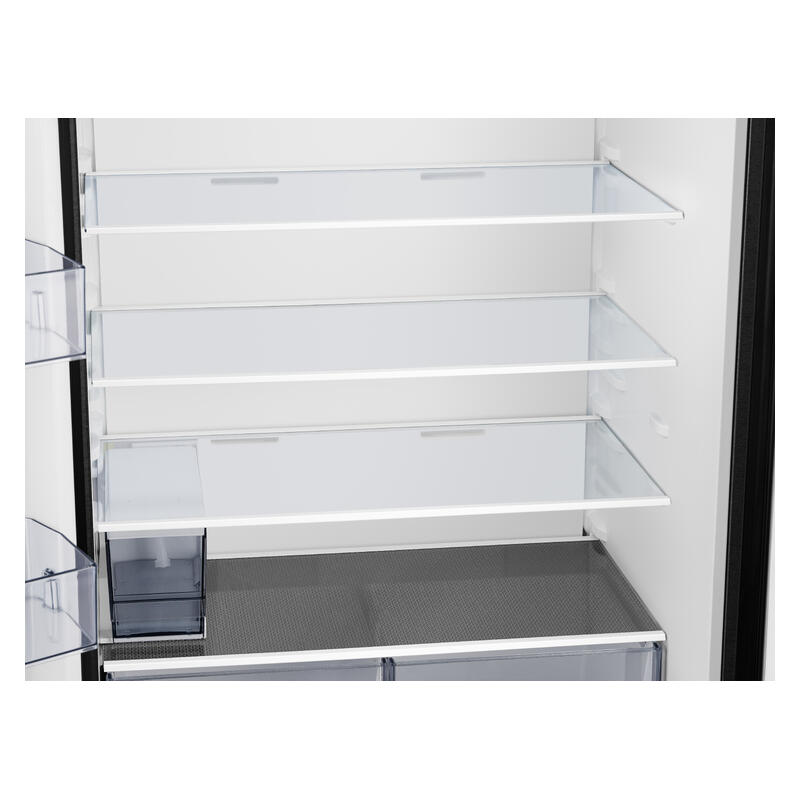 Hisense 541L Pureflex French Door Fridge with Non- Plumbed Ice & Water - Black