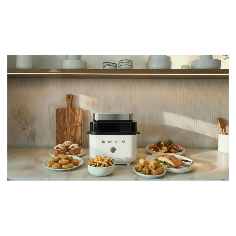 Smeg 7.3L Air Fryer - Matte White