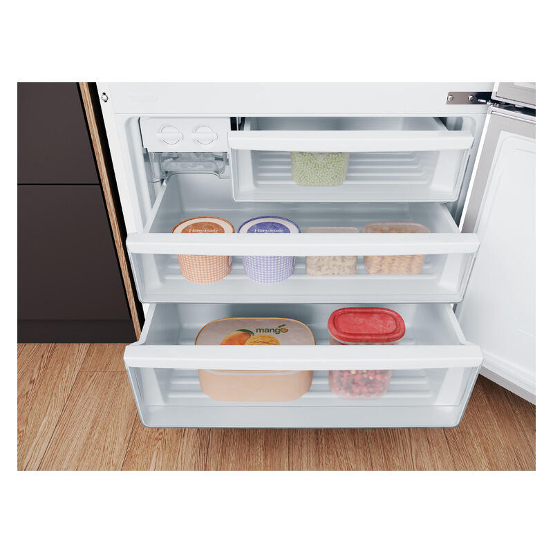 Westinghouse 496L Bottom Mount Fridge Freezer - White