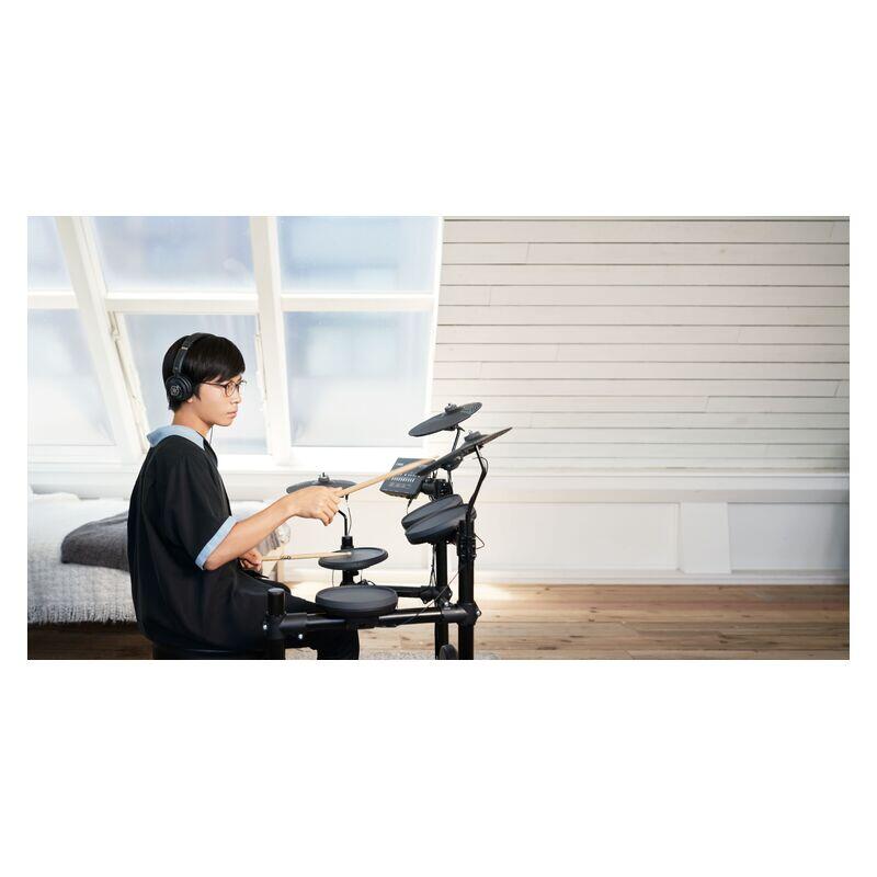Yamaha Electronic Drum Kit with Built-In Training Functions - Black (DTX402K)